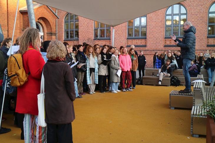 Kalendersang i skolegården december 2019