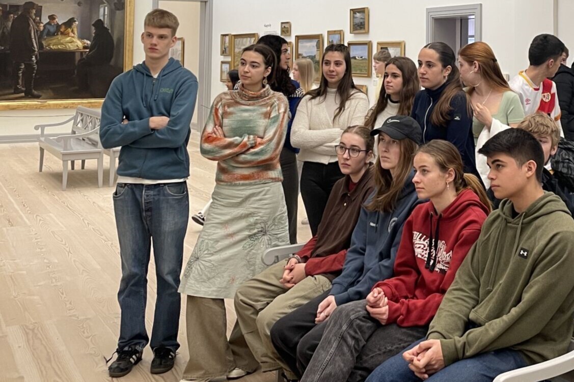 21Db03ad 9981 45F1 8Fc5 8D5735402d43