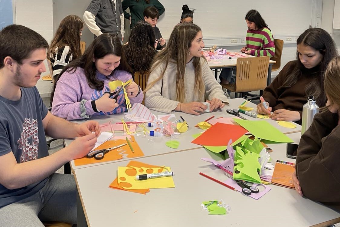 432588340 1170466823965333 7455999592756549395 N