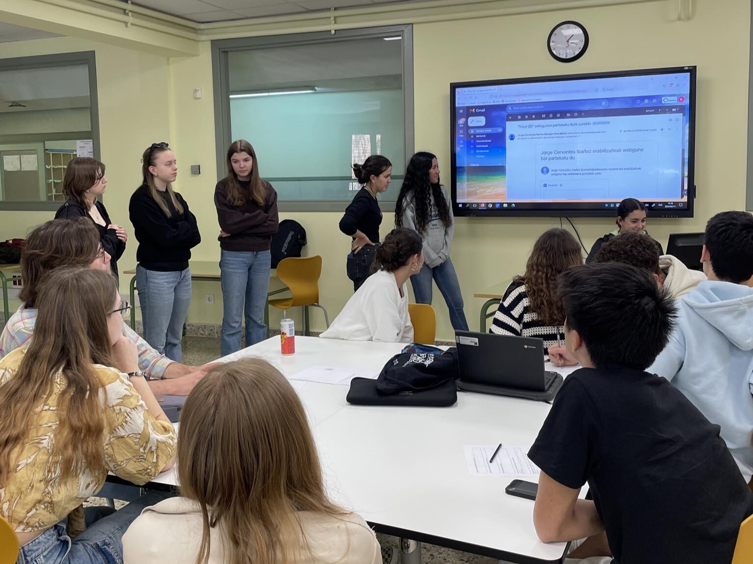 9316Bc14 Acc9 4866 983C 197D5acfd837