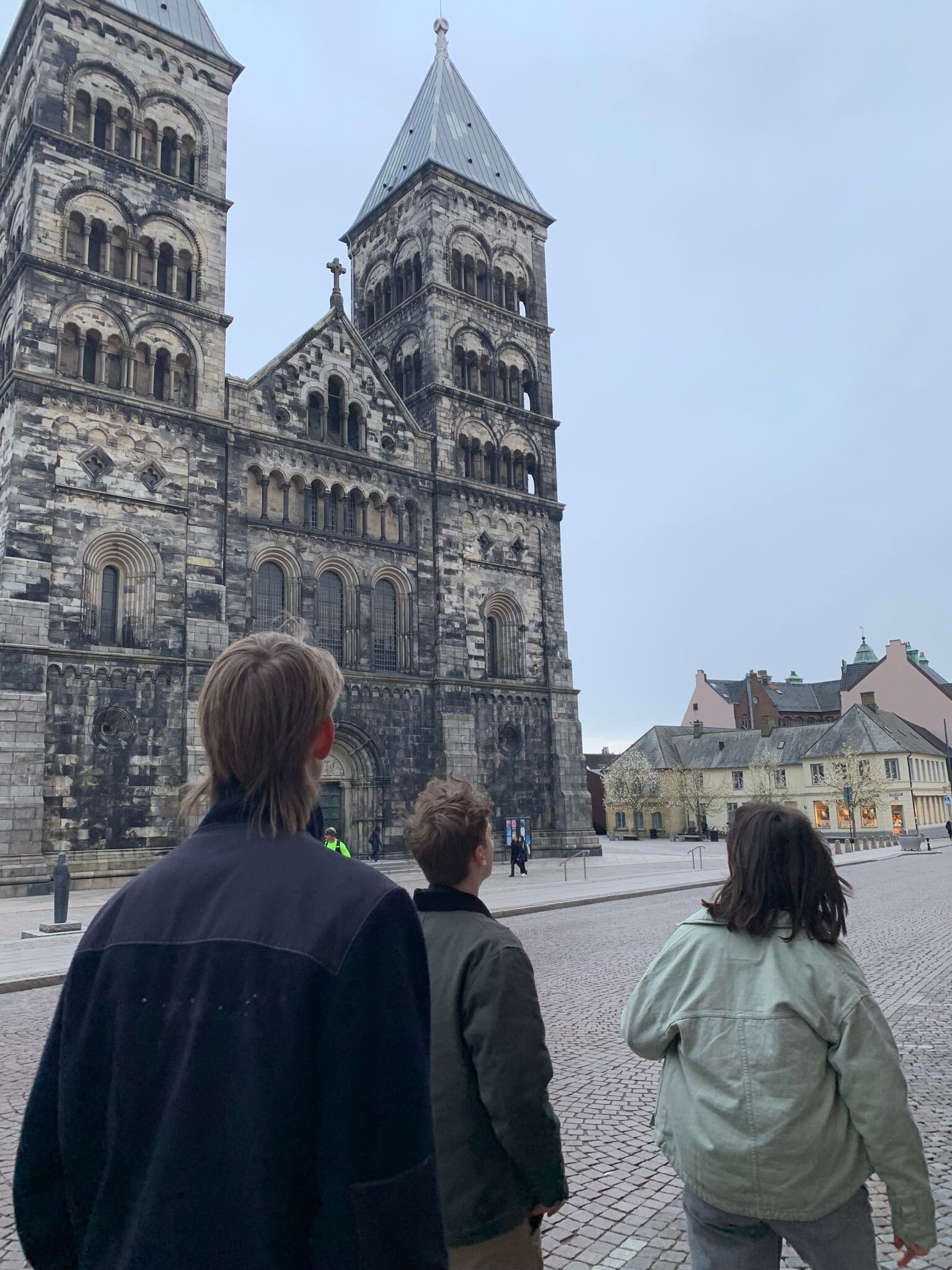 439213574 398631366398396 5877939605916717918 N