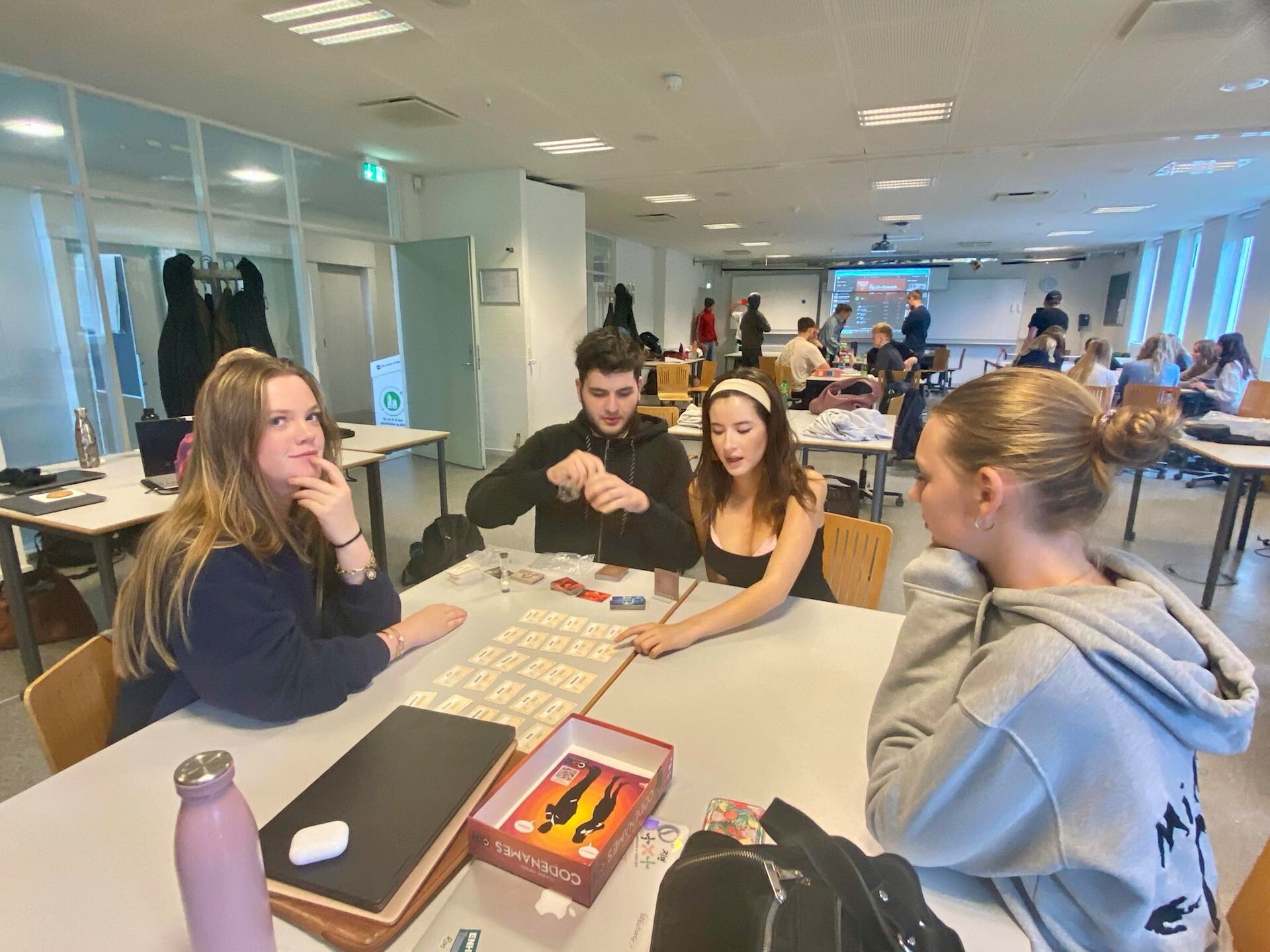 4845Af9e 6706 450E A1b6 C2b259d01d83