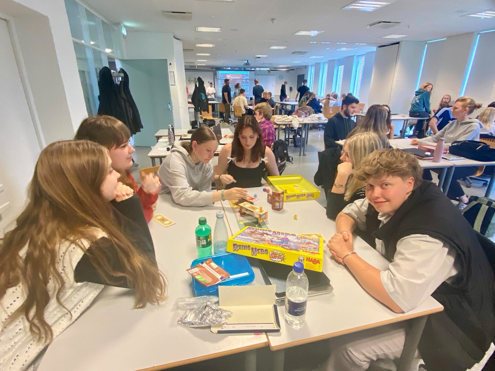 02905Dd3 E5c8 4172 B945 B89333e5ce51