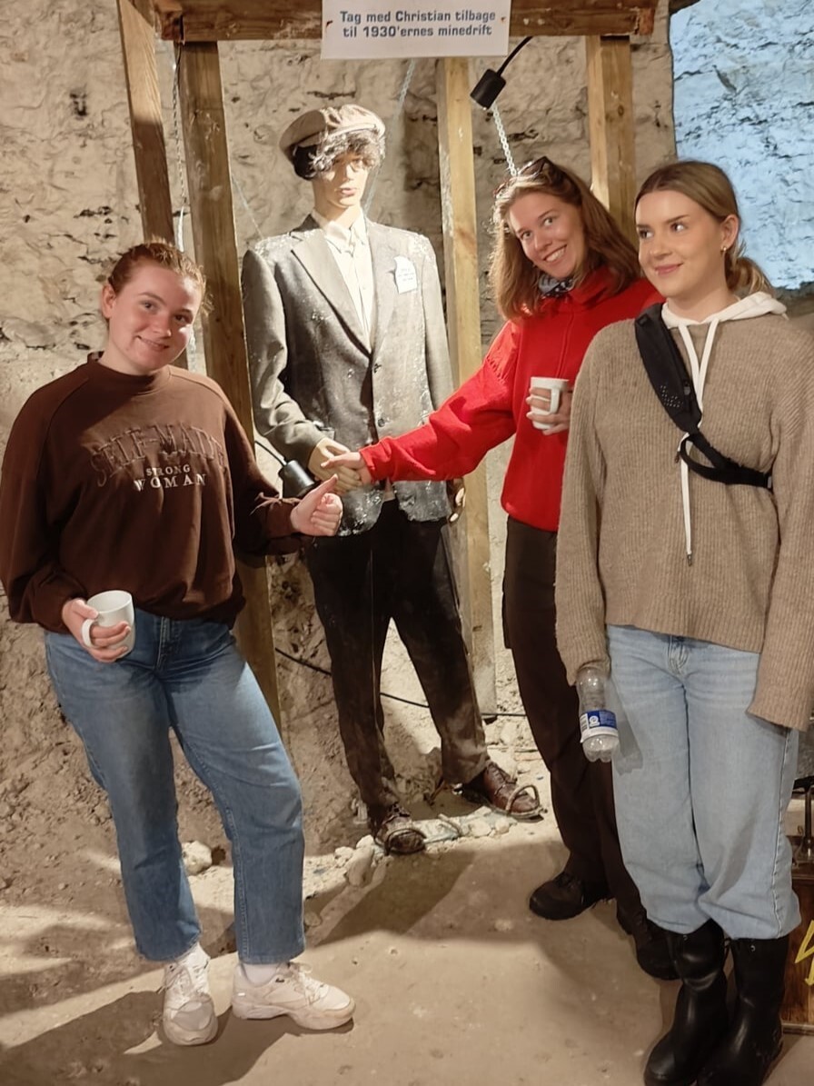 64517883 5003 4Ad4 92E4 3401E03844b9