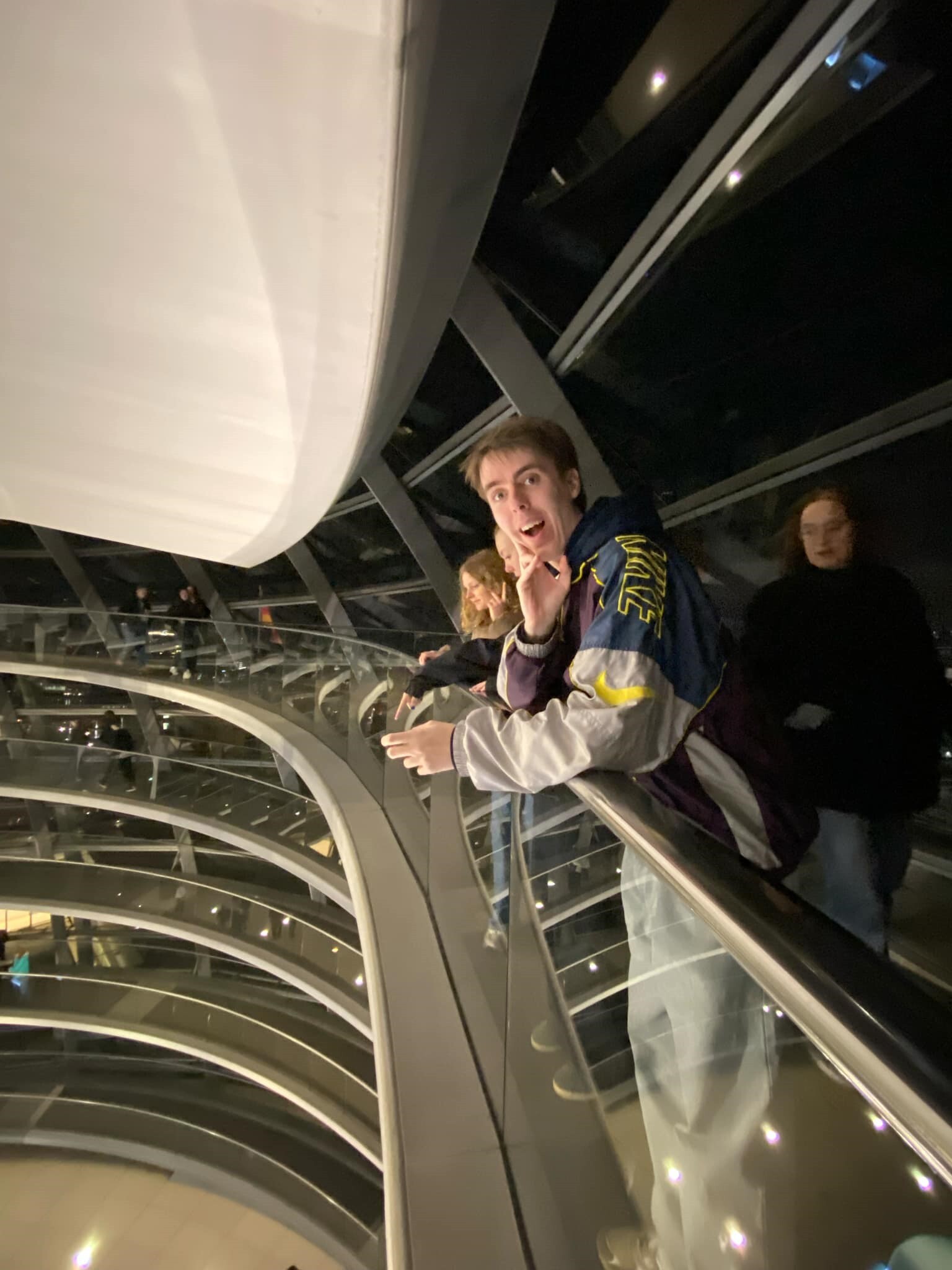 5C6d26c9 7De8 4Cc1 B766 36Bdedd6f0b3