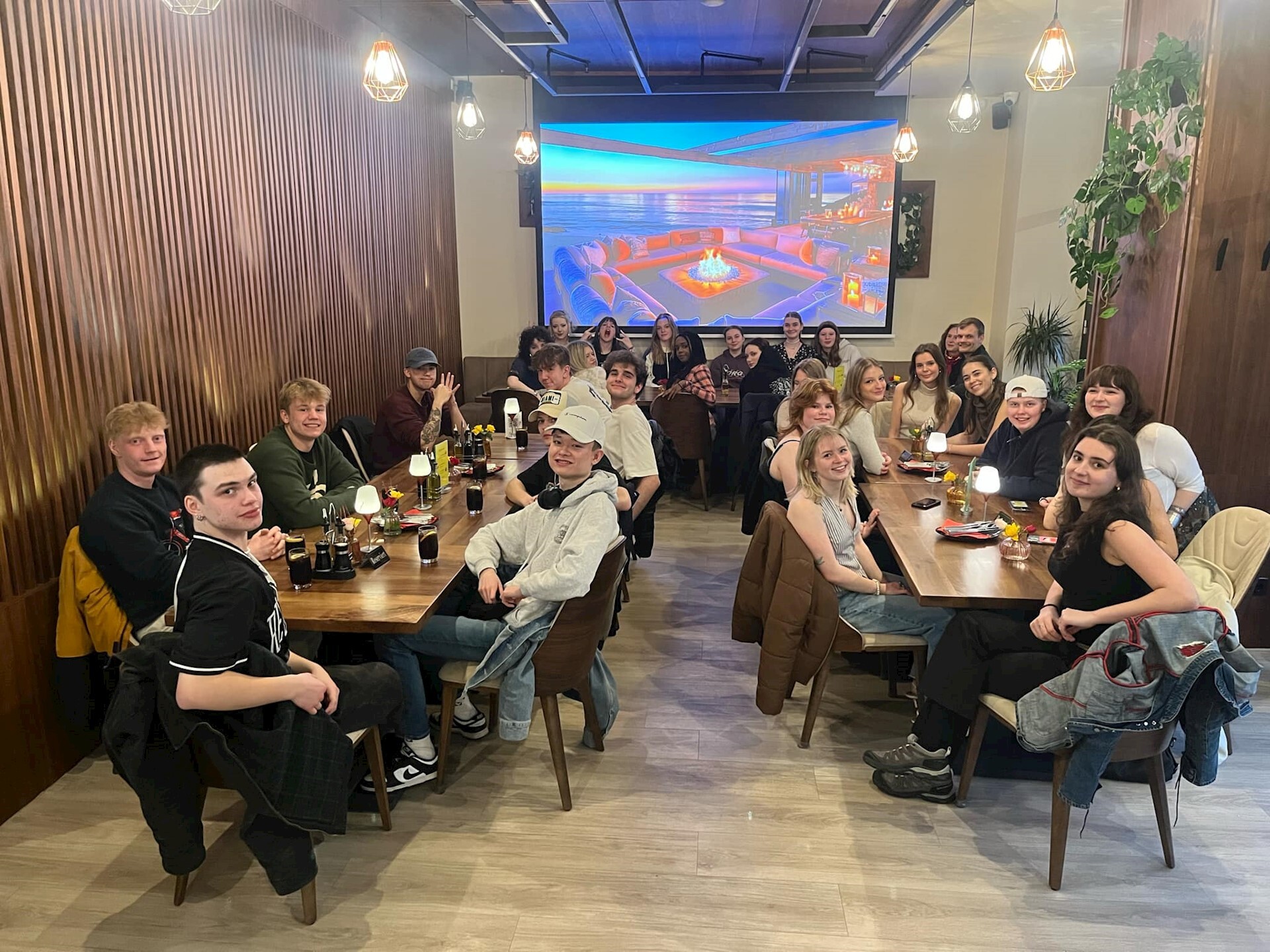 1B5935d9 17Db 4826 Aa11 Fd4e0223dad0